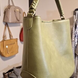 Elegant Green Handbag